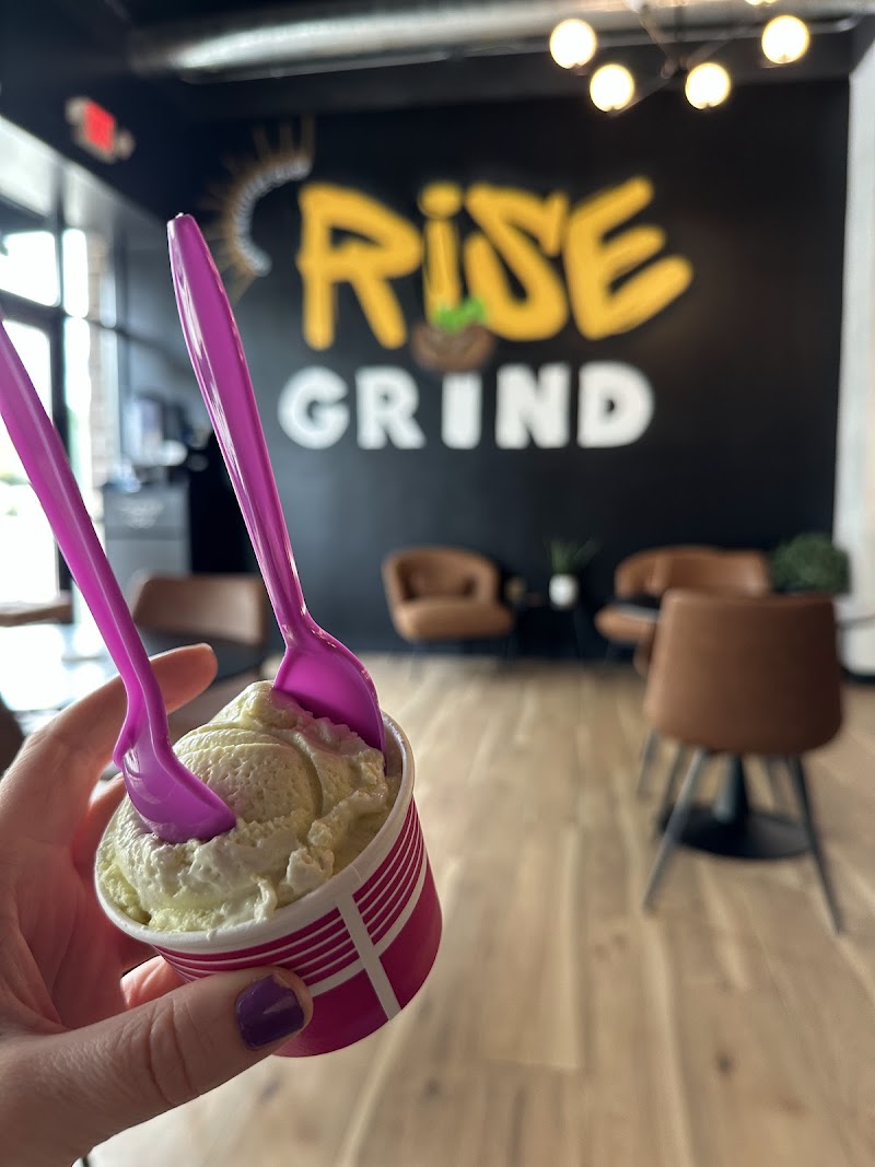 Rise & Grind Gelato & Coffee Shop photo 3