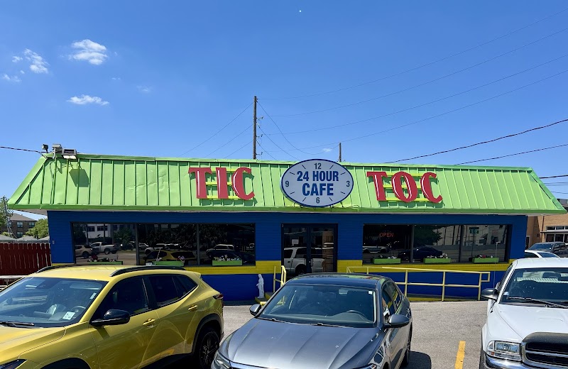 Tic-Toc Café photo 1