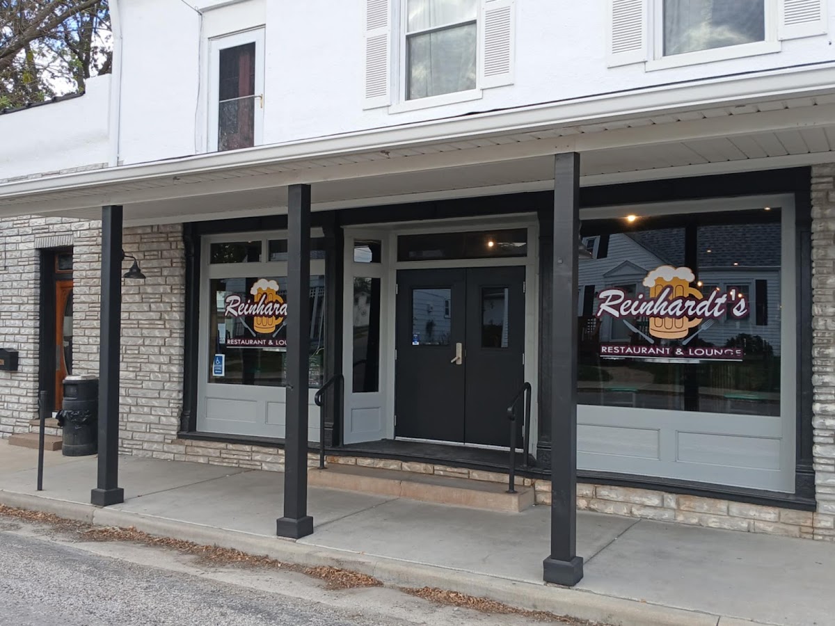 Reinhardt's Restaurant & Lounge photo 4