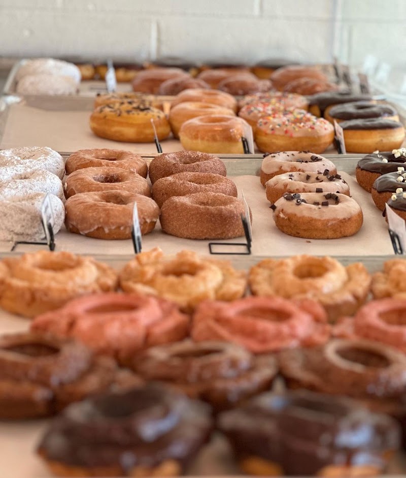 Status Dough Pizza, Donuts & Coffee - Farragut photo 2