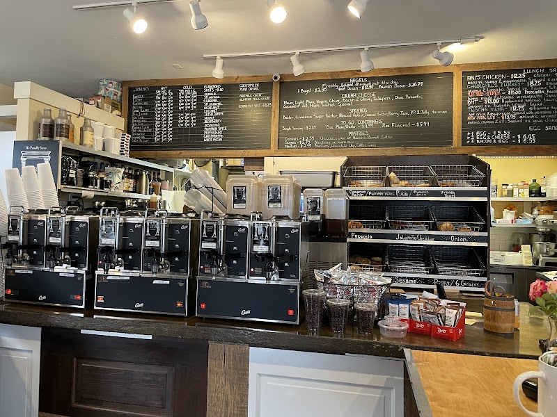 Ani's Bagel Cafe photo 3