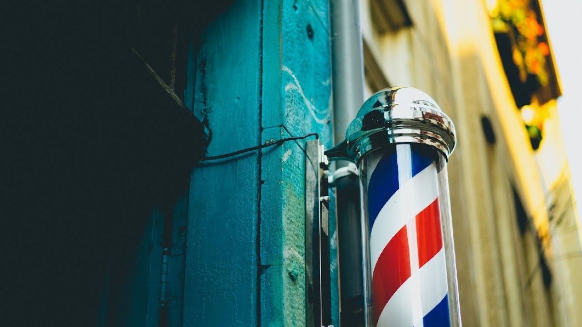 SHINING Barber Shop - Imagen 1