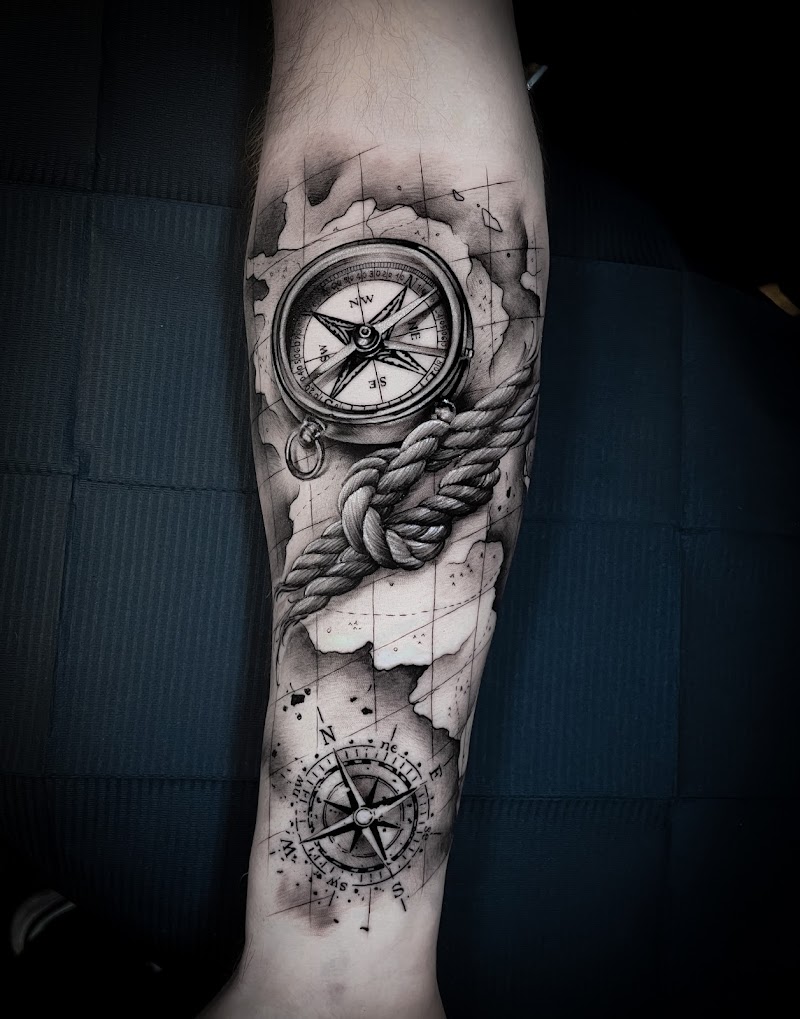 Fernweh Tattoo Emden