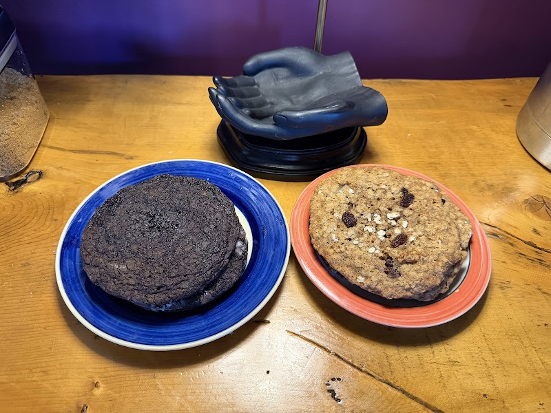 Sip & Swallow - a grab'n'go café photo 3