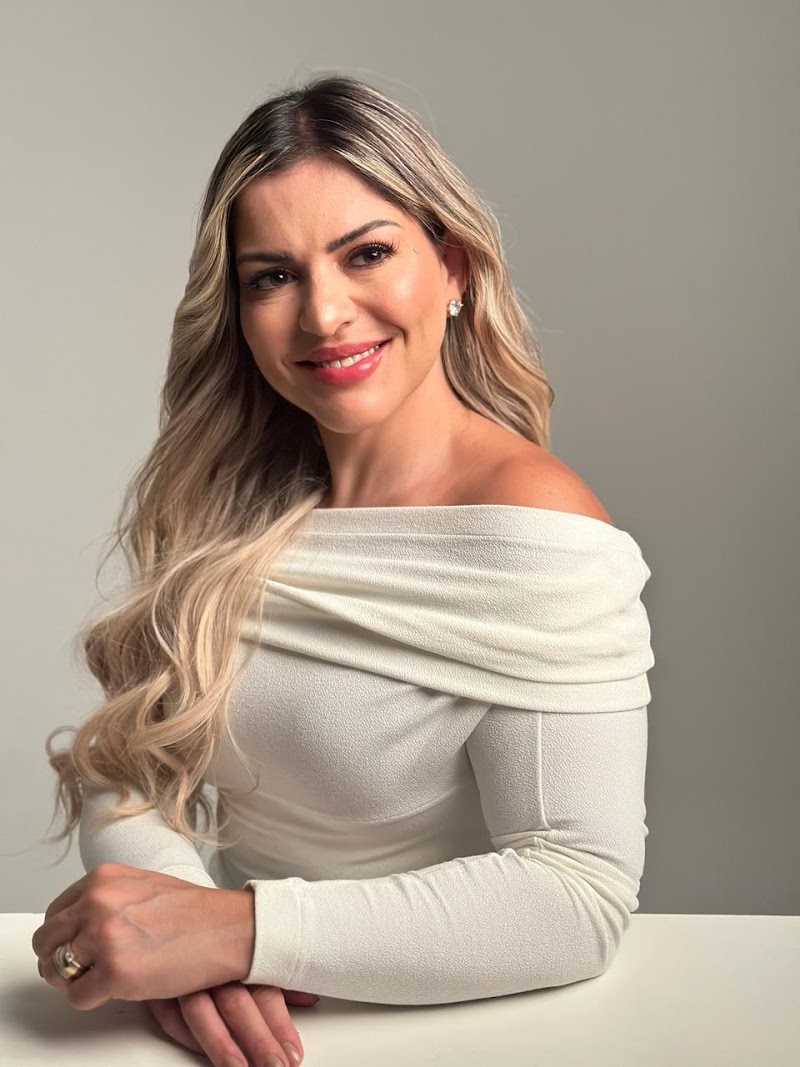 Dra Ana Paula Pedrino | Dermatologia. Referência em Aptos e Tratamento Corporal