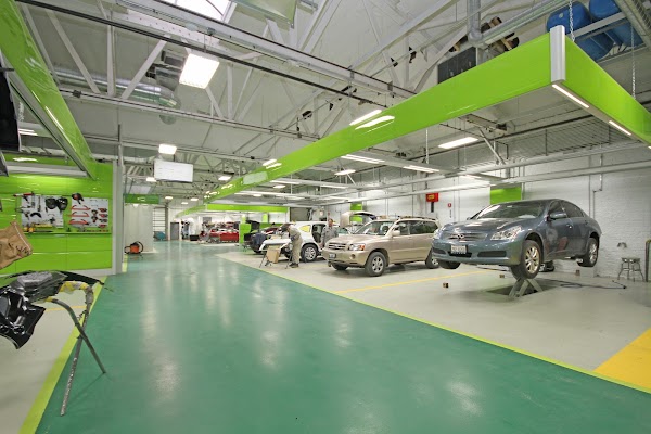Erie-LaSalle Body Shop and Car Care Centers photo 6