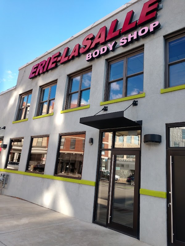 Erie-LaSalle Body Shop and Car Care Centers photo 5