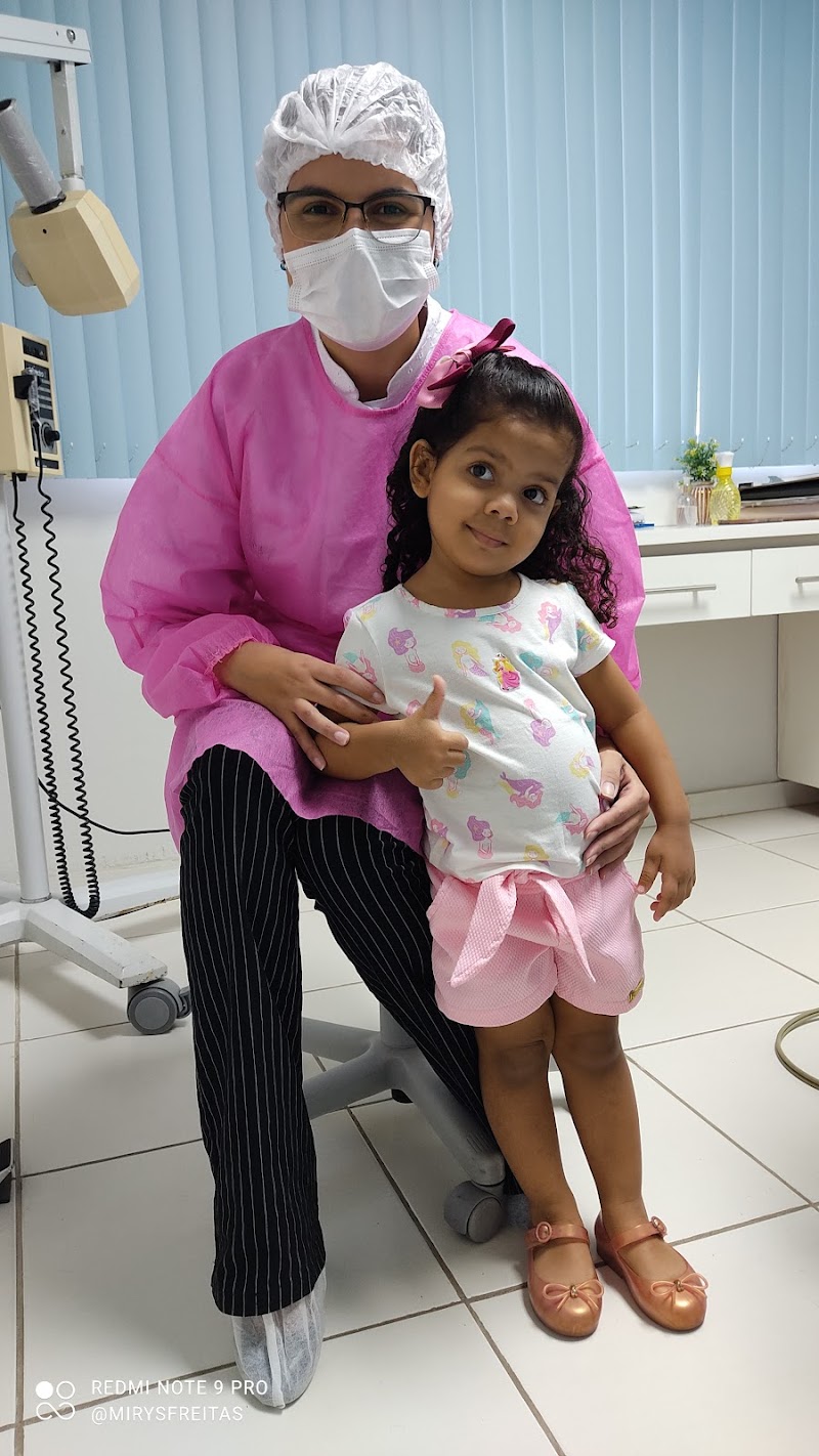 Dra Letícia Chaves - foto 3