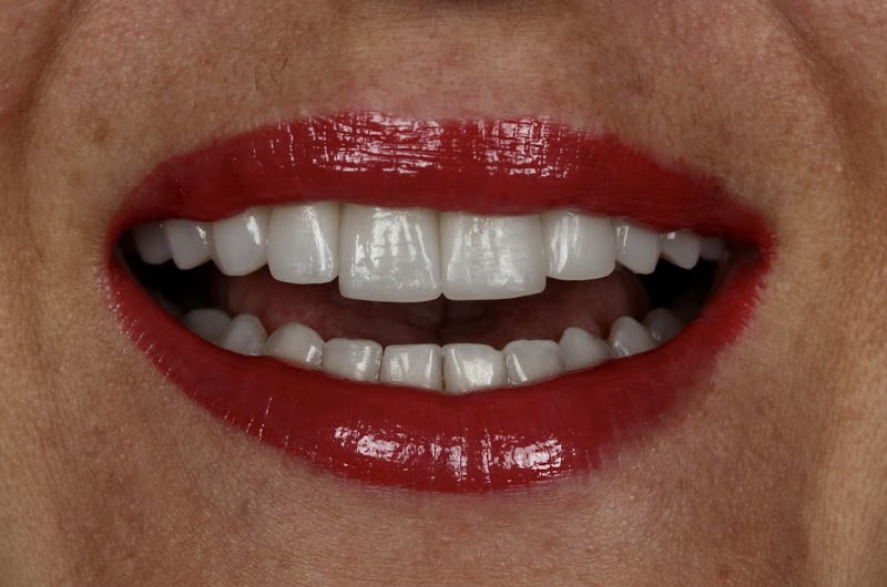 Dra. Thais Ferreira - foto 4