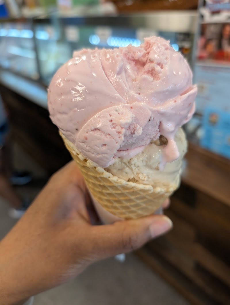 Urban Churn - Desserts and Craft Ice Cream. photo 4