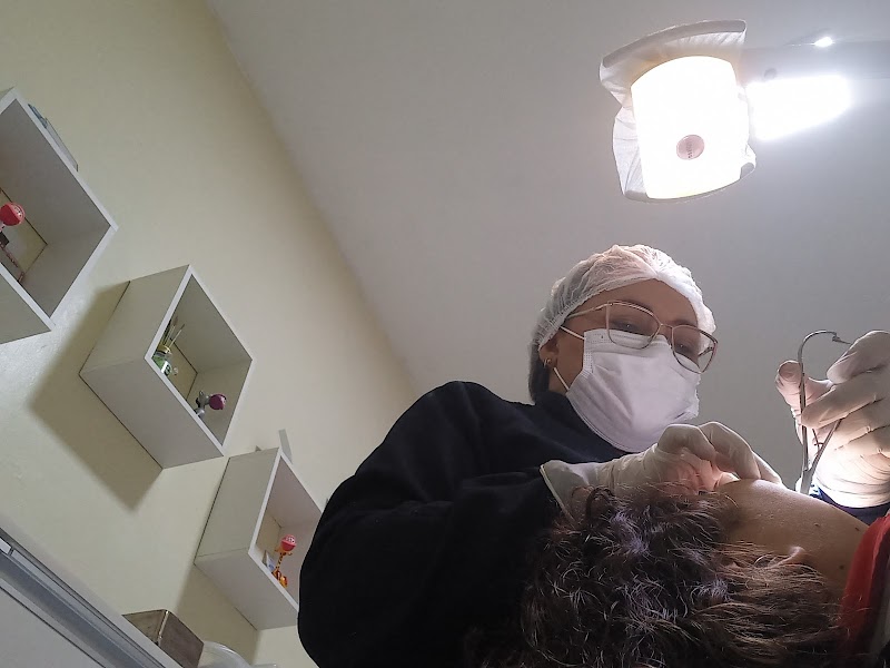 Dentista Dra. Elenir Rocha - foto 4