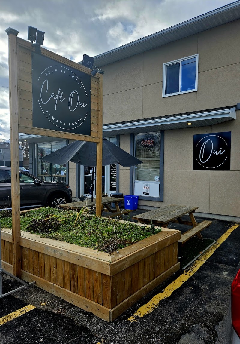 Café Oui photo 3