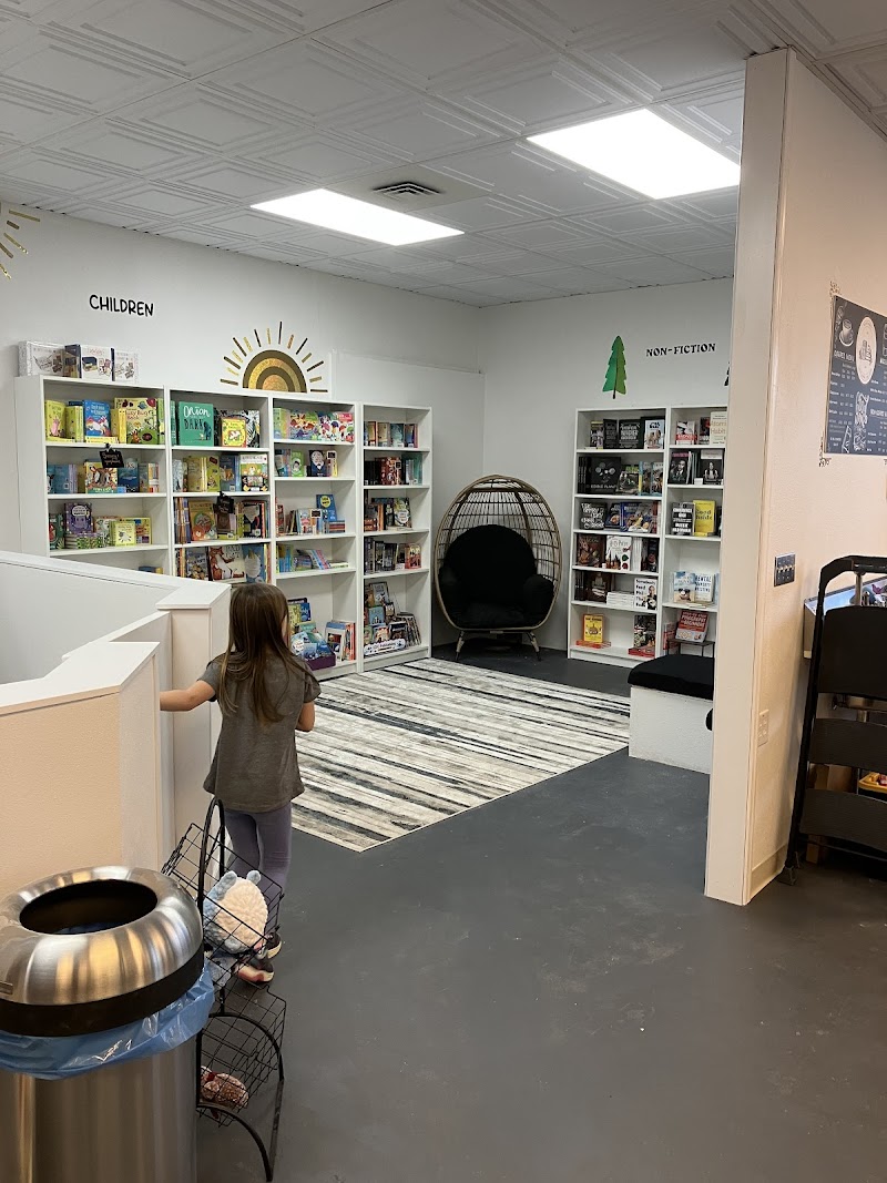 We Be Book'N LLC photo 4