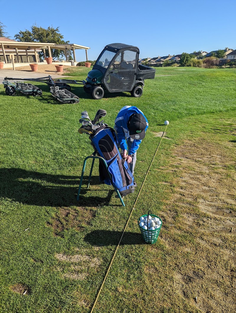 Ashwood Golf Course & Grill photo 3
