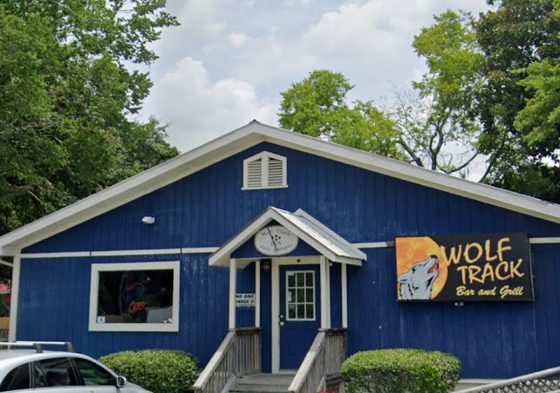 Wolf Track Bar & Grill photo 2