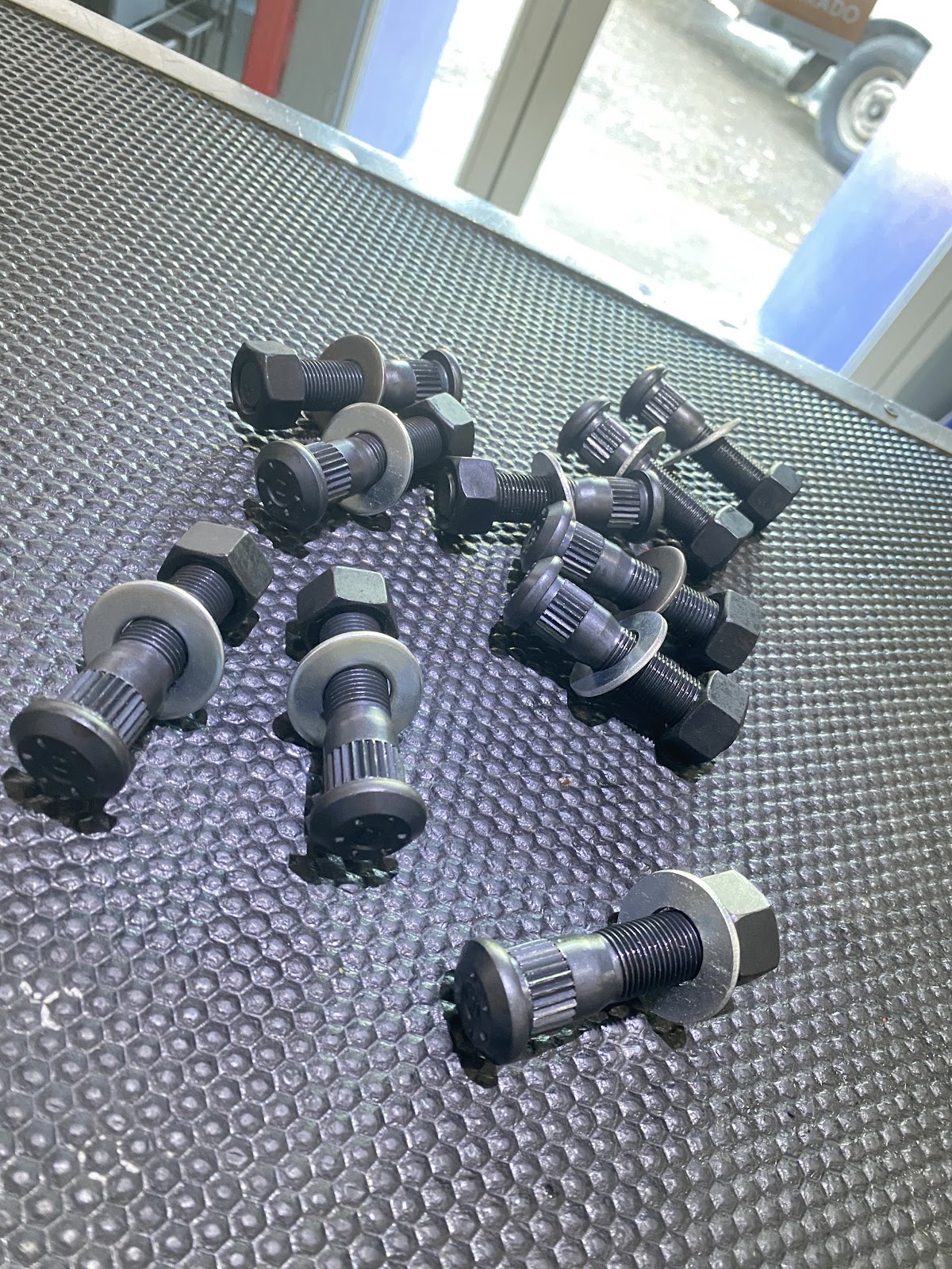 Tosinca - Tornillería y Taller Industrial - Imagen 3