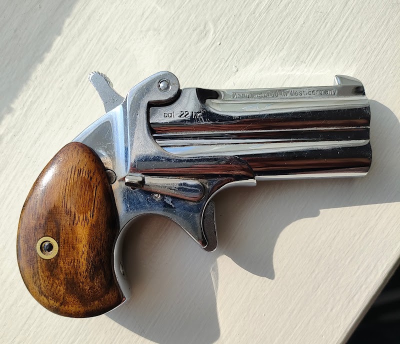 Richards Gun Shop LLC photo