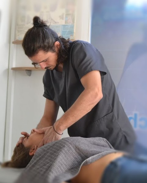 Enrico Cordone Fisioterapia y Osteopatía
