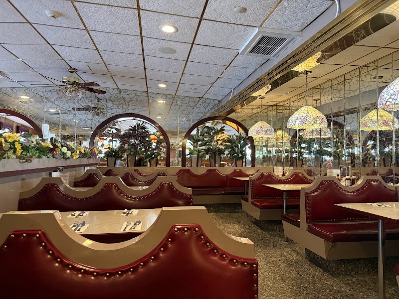 Latham '76 Diner photo 2