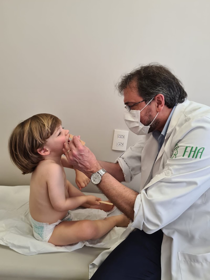 Foto de Dr. Fernando H. Alonso - Pediatra