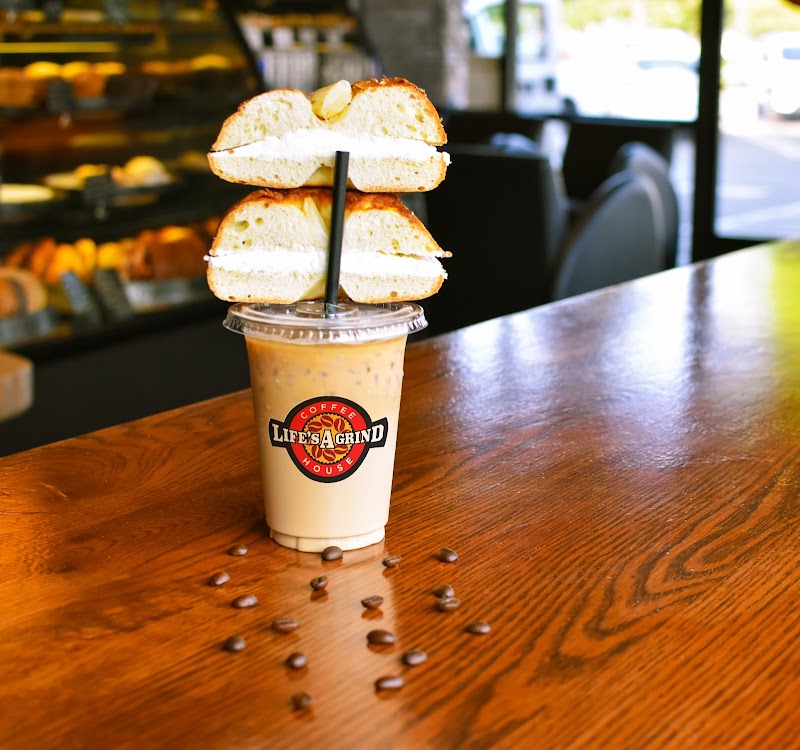 Life's Grind Coffee House photo 4