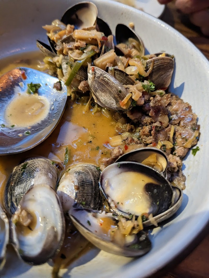 Purple Café and Wine Bar photo 3