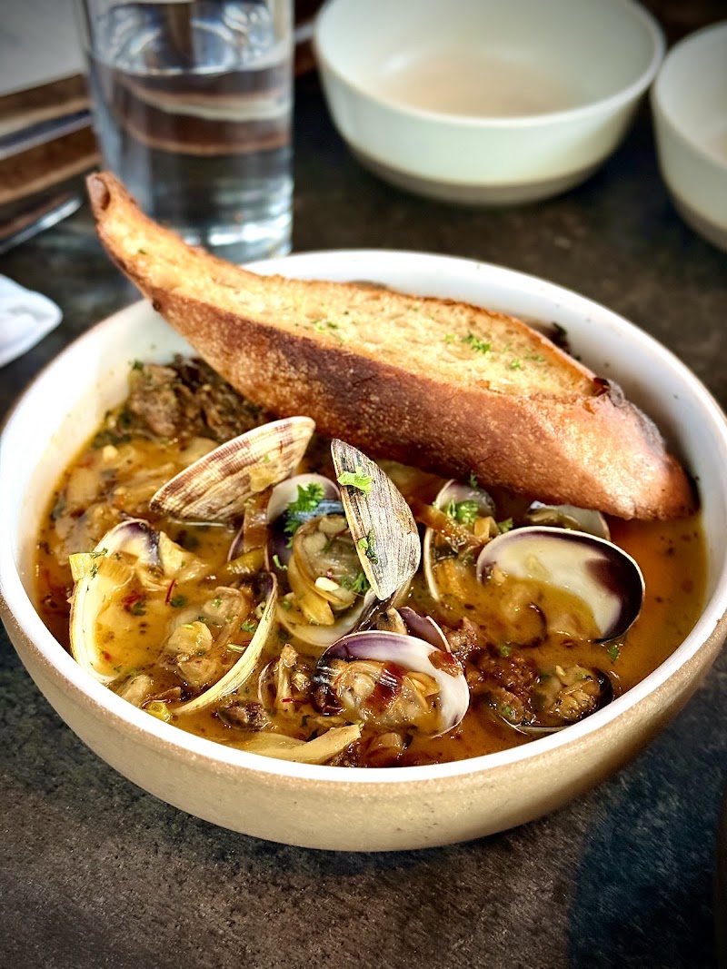 Purple Café and Wine Bar photo 4