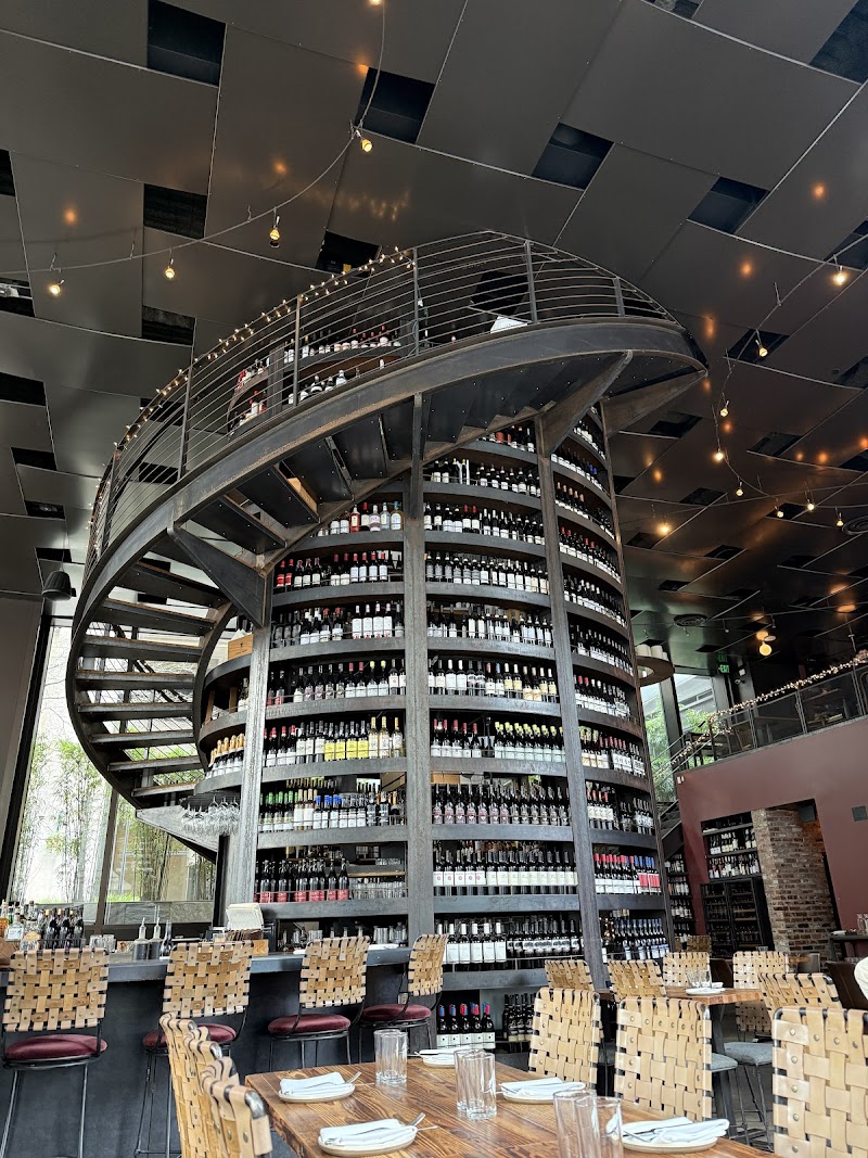 Purple Café and Wine Bar photo 2