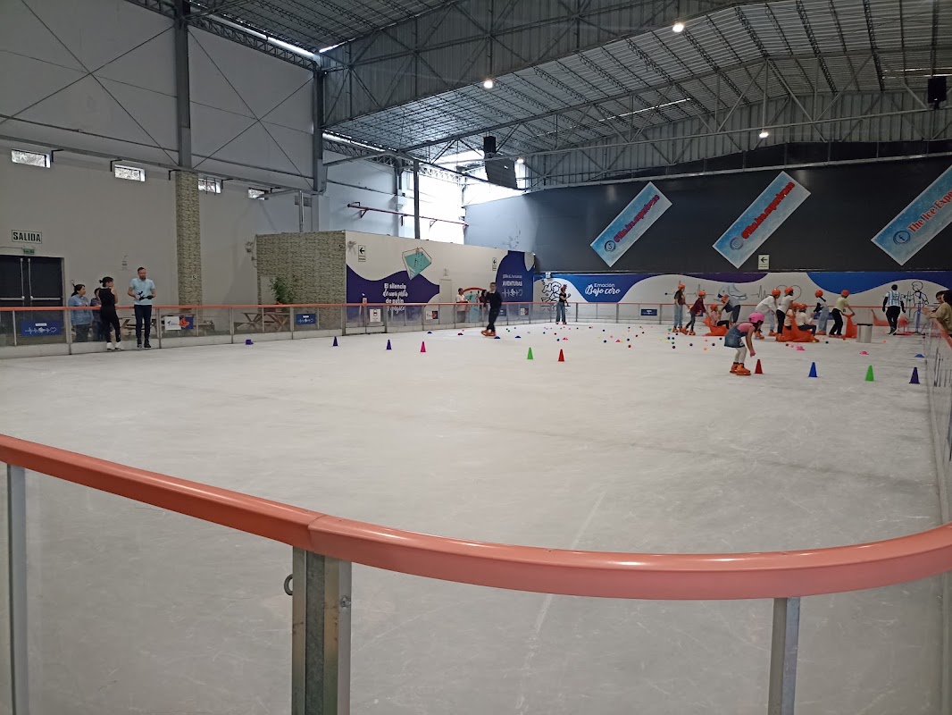 The Ice Experience exterior — Lima (San Miguel) – Lima 15087, Peru