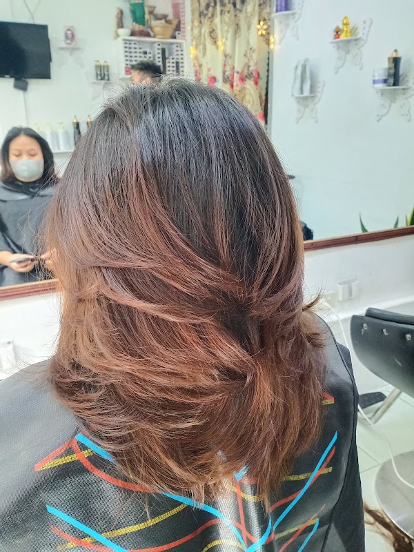 Jeffrenn De Salon