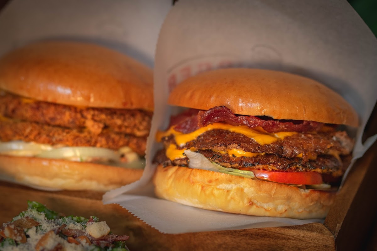 Prime Burger Fisherman's Village - Photo 3