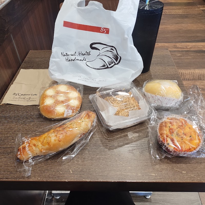 85C Bakery Cafe - San Leandro photo 2