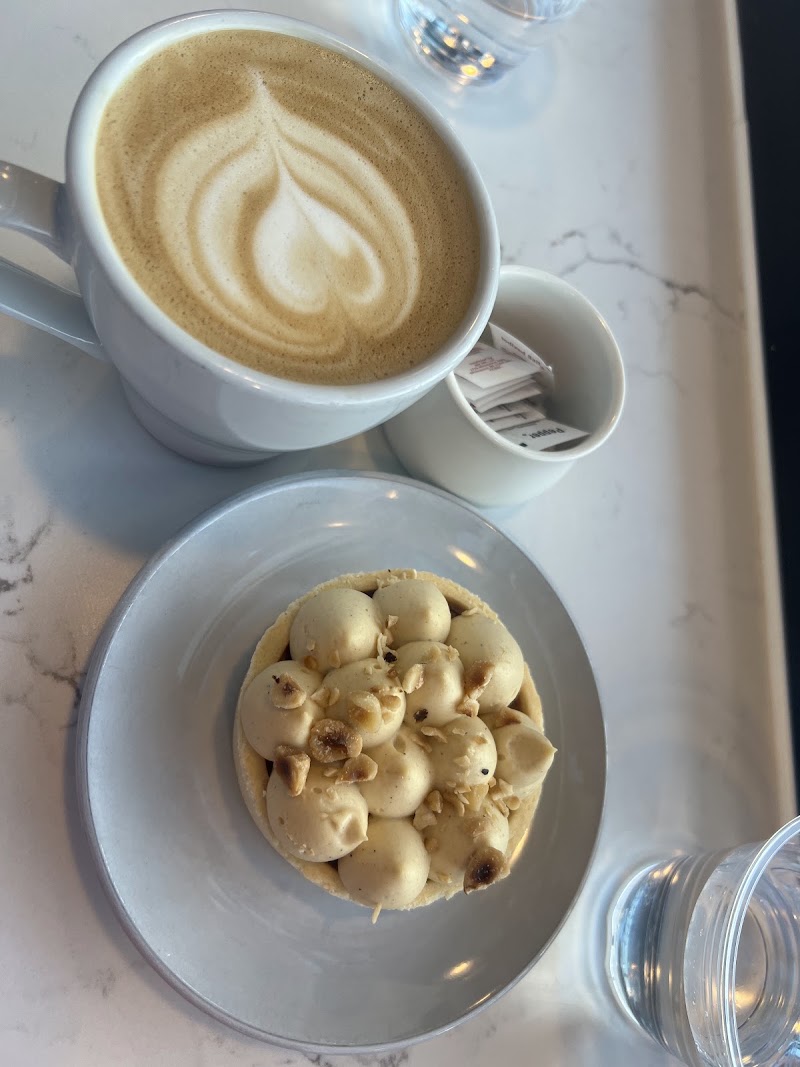 Farine Bakery & Café photo 3