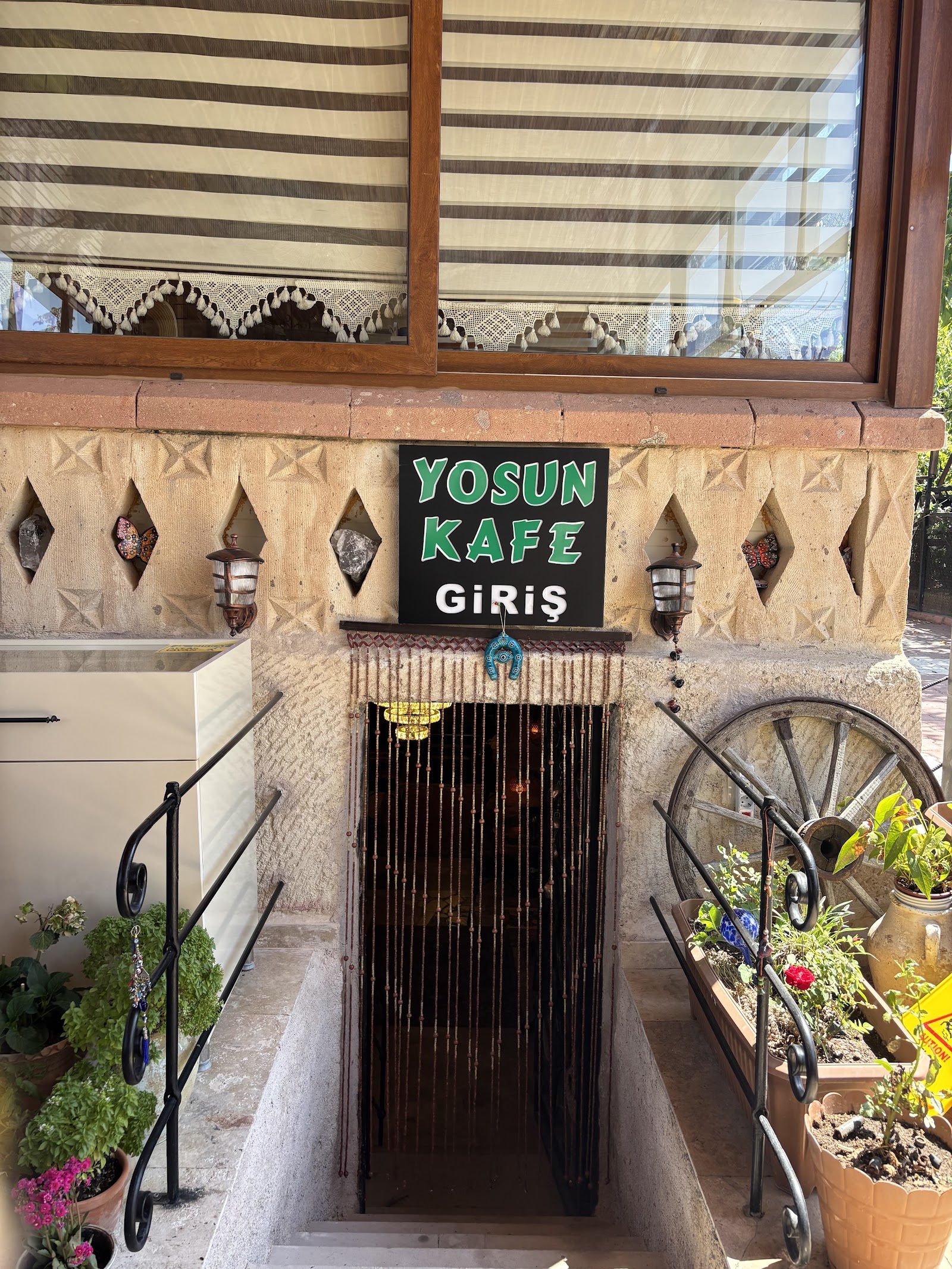 Kapadokya Yosun Kafe mekanı