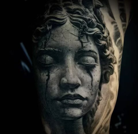 Da Wei Tattoo Inc — tattoo studio near Mountain View