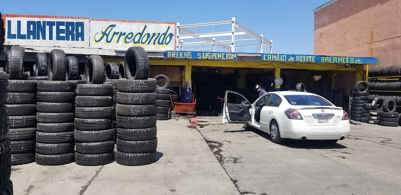 Llantera Arredondo 2 3