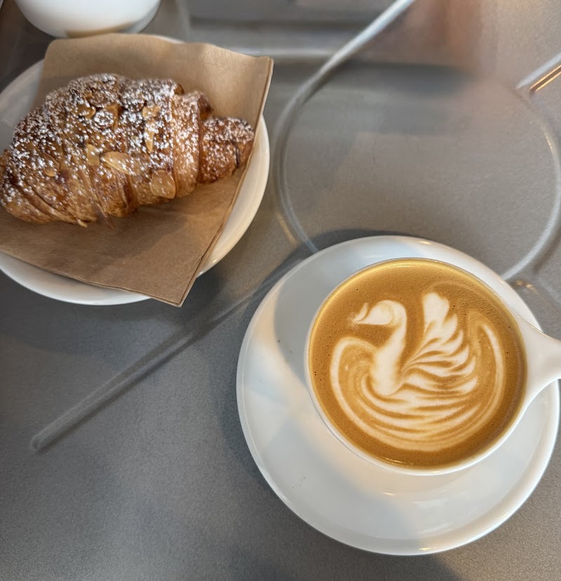 Essence Coffee Roasters photo 3