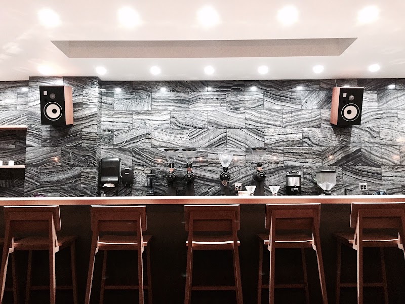 Proud Mary Cafe photo 1