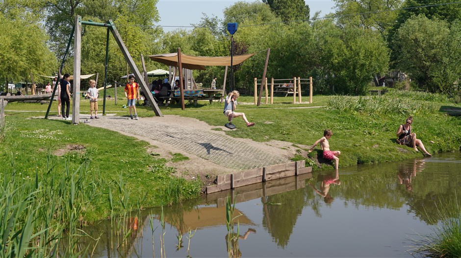 Youthland Outdoor Playground fotoğraf 1