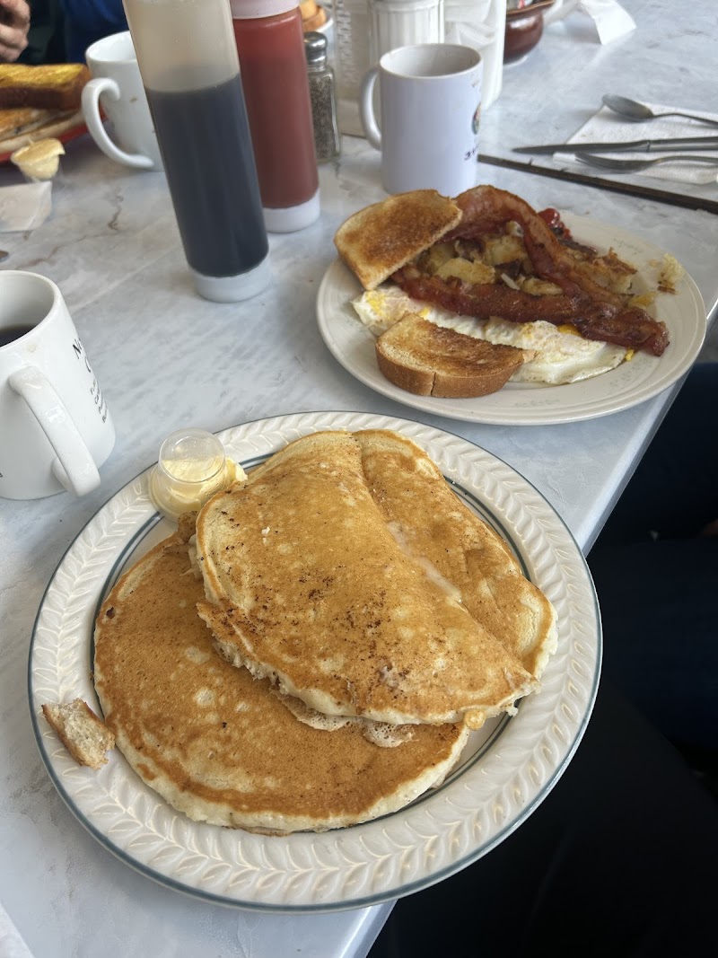 Cathy's Cafe photo 4
