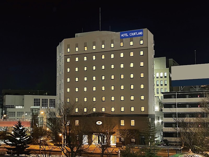 HOTEL COURTLAND