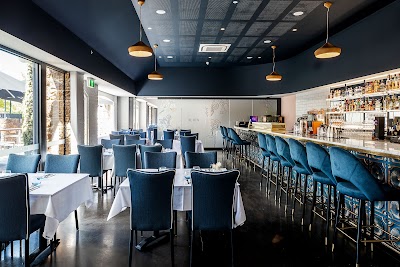 앨리다 레스토랑 앳 페니 로열