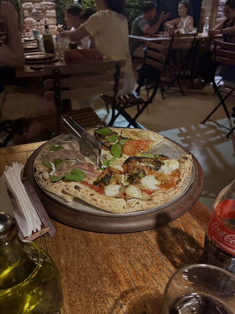 Foto de Pizzaria Basilico