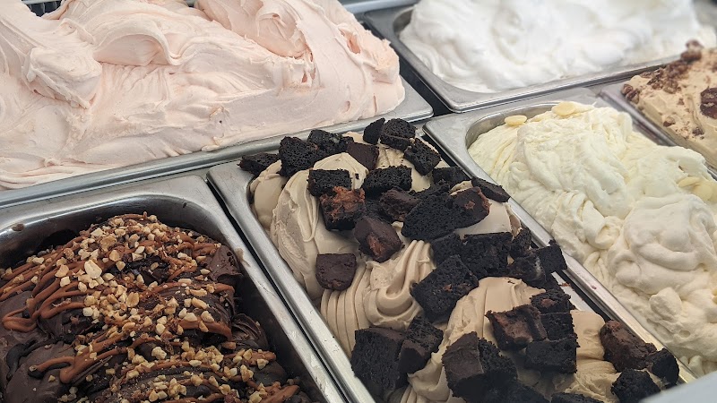 Pistachio Cafe photo 2