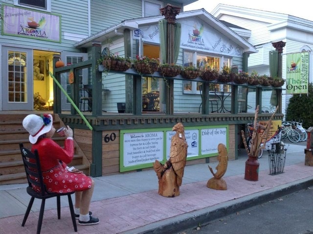 Aroma Coffee Art Gallery photo 3