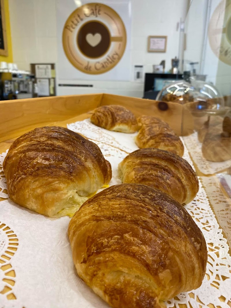 Petit Café de Cantley photo 2