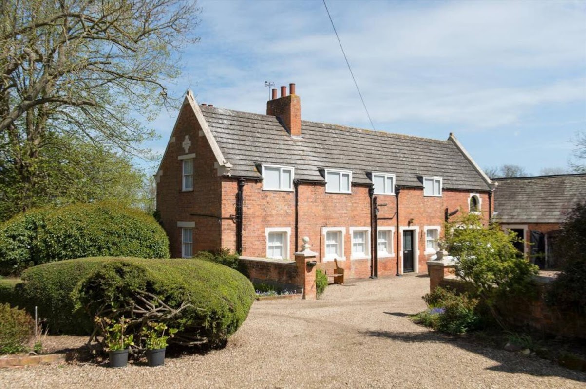 Enholmes Meadow - Luxury Accomodation and Events