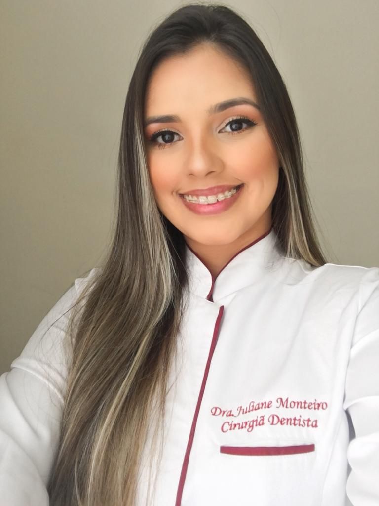 Dra Juliane Monteiro Ortodontia estética - foto 5