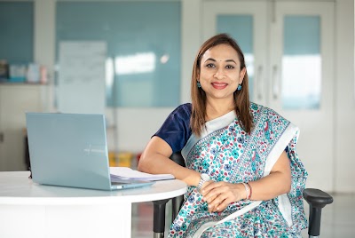 Dr. Smita Dhengle HER Health Hospital Bhopal ! Best Gynecologist & Fetal Medicine Specialist Bhopal