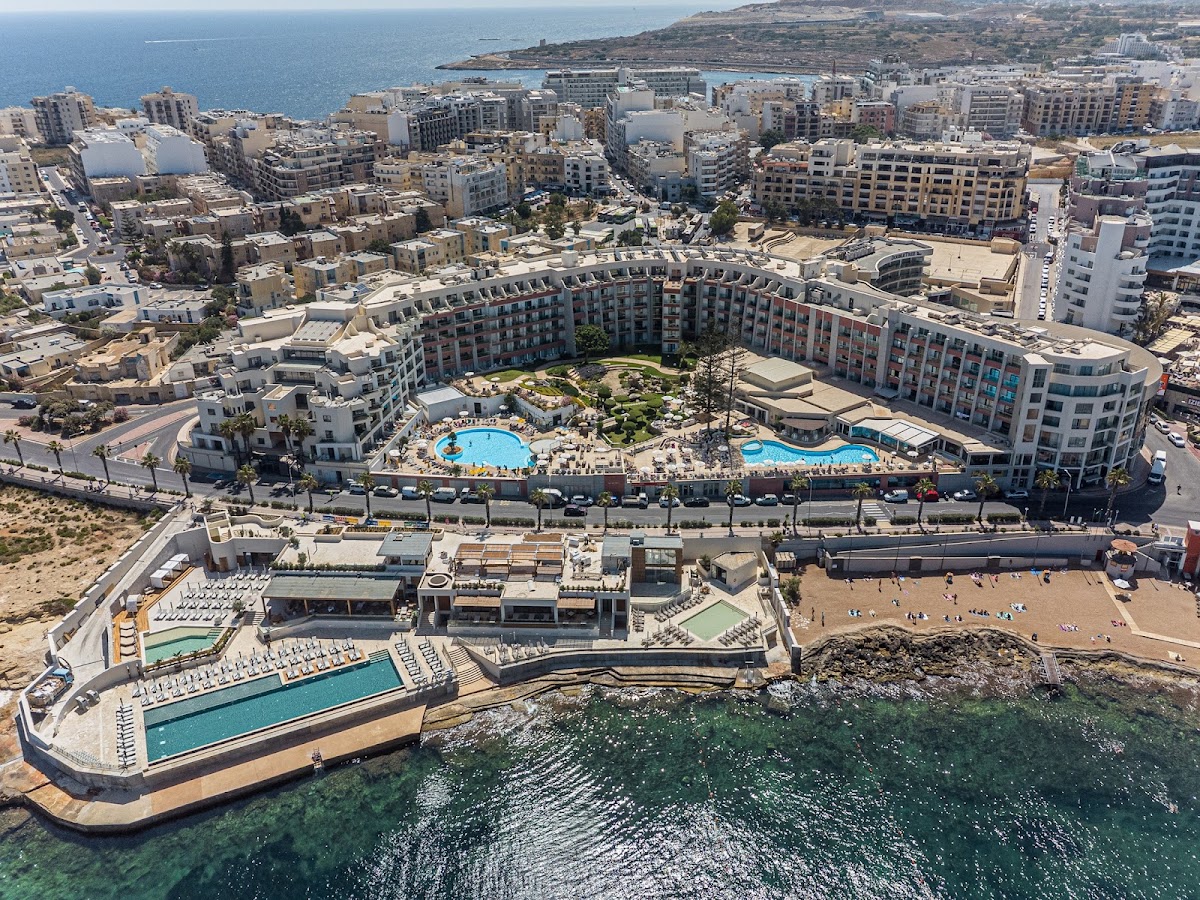 DoubleTree by Hilton Malta, dog-friendly hotel in Malta